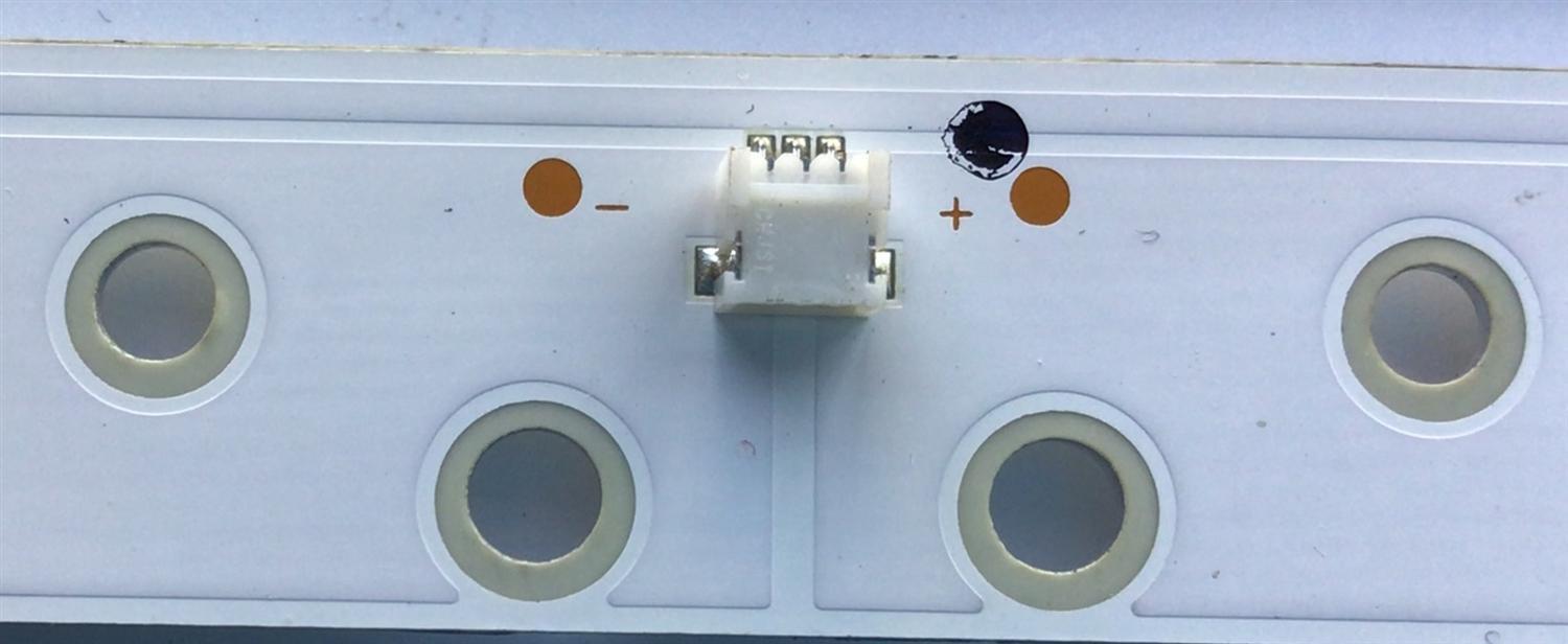 KIT DE LEDS PARA TV SCEPTRE (2 PZ) / NUMERO DE PARTE 8149010032043 / ZX32-A-Z-8228A-00635 / ZX32ZC332M06A5V0 / PANEL CN320CN7250 / MODELO E32 - Imagen 4